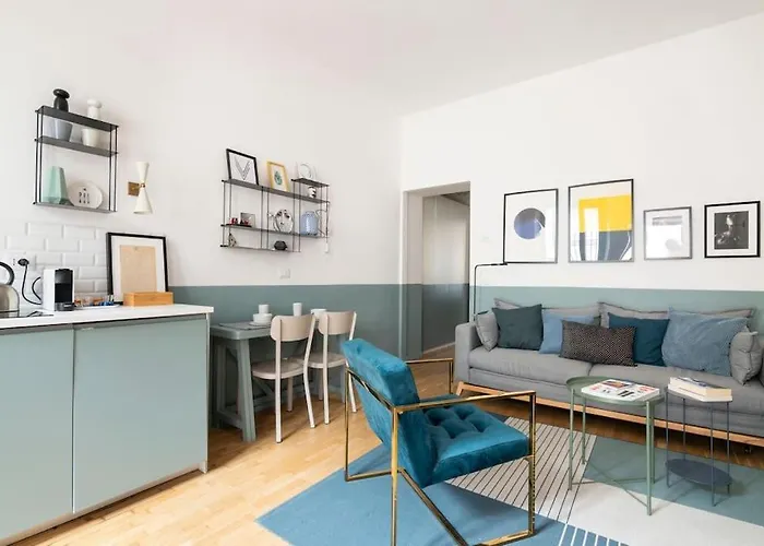 New Elegant Flat 3 Min From Central Station.