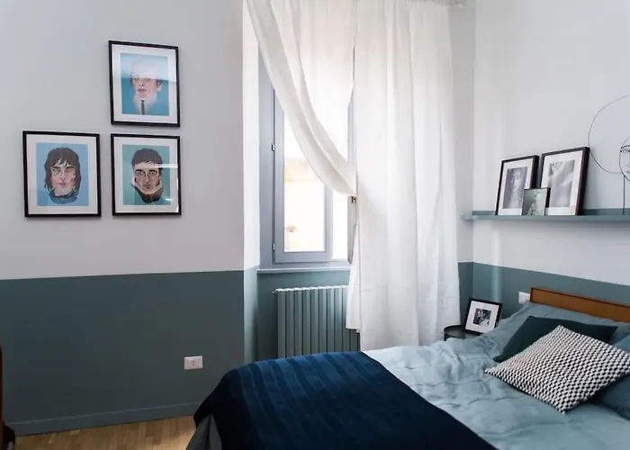 New Elegant Flat 3 Min From Central Station.